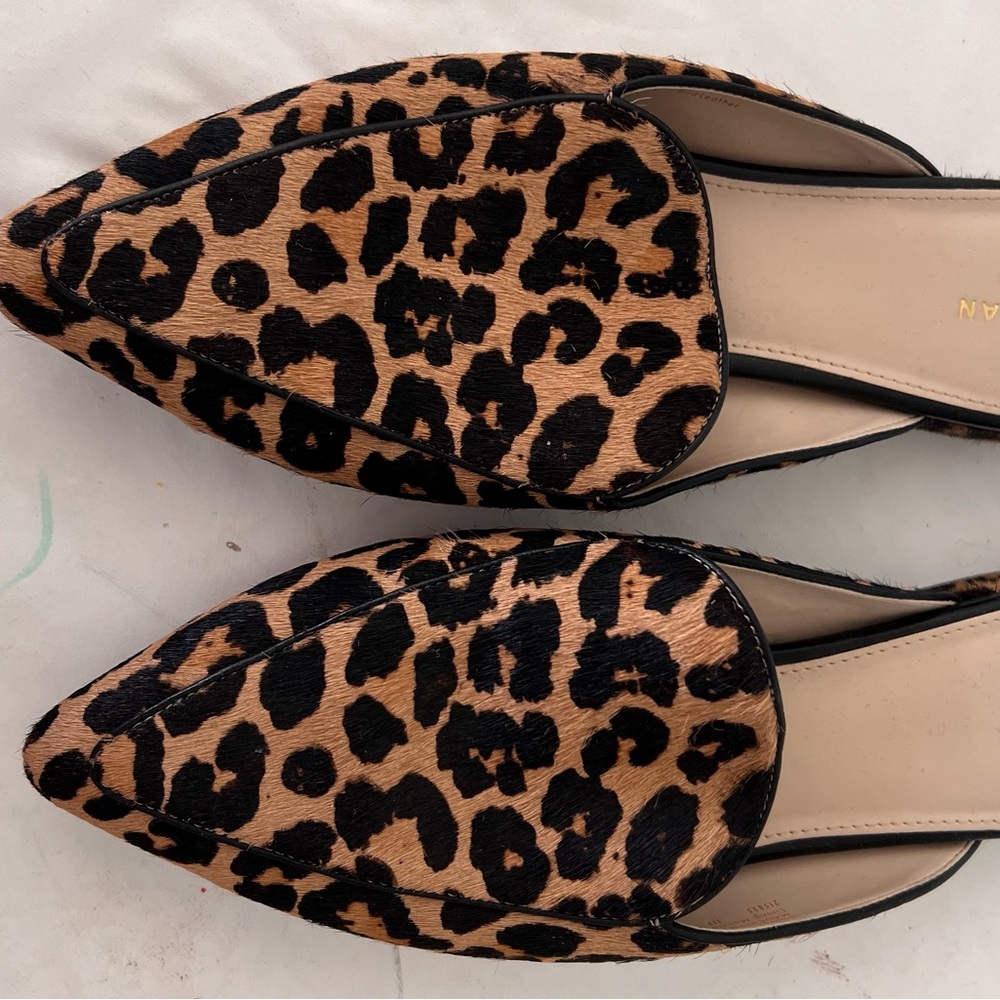 Cole Haan Brown and Black Loafers Elegant Flats